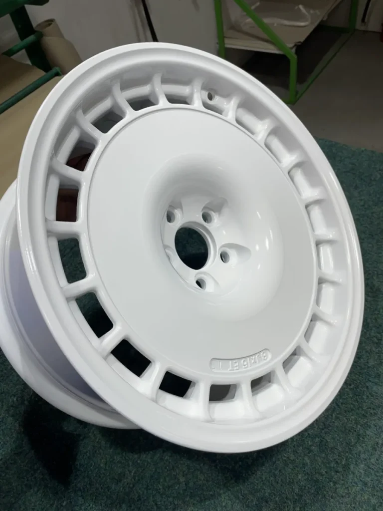 fehér szinterezett felni